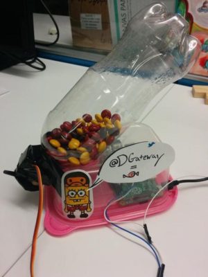 Raspberry Pi Twitter Candy Bot