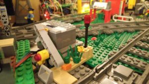 Train Track Switch – Servos, LEDs, PubNub and Johnny-five.io – Internet of LEGO